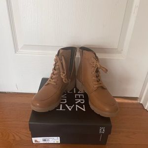 Naturalizer Catherine Cognac Lace Up Bootie Size 8